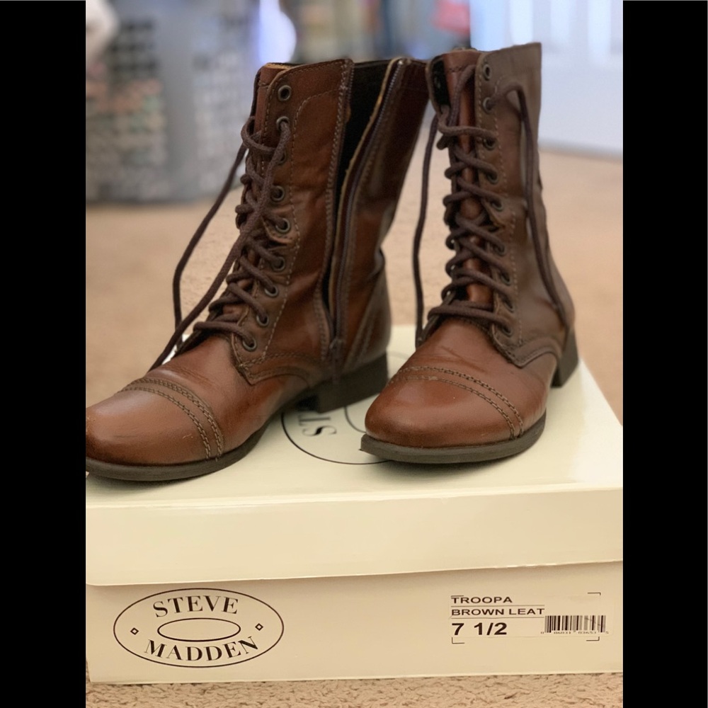 Steve Madden Troopa boots. Brown leather. Size 7.5